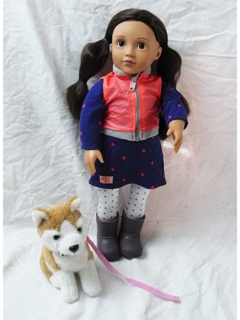 Our Generation Leslie 18 in. Girl Fashion Doll w/ Husky, Original Outfit, EUC